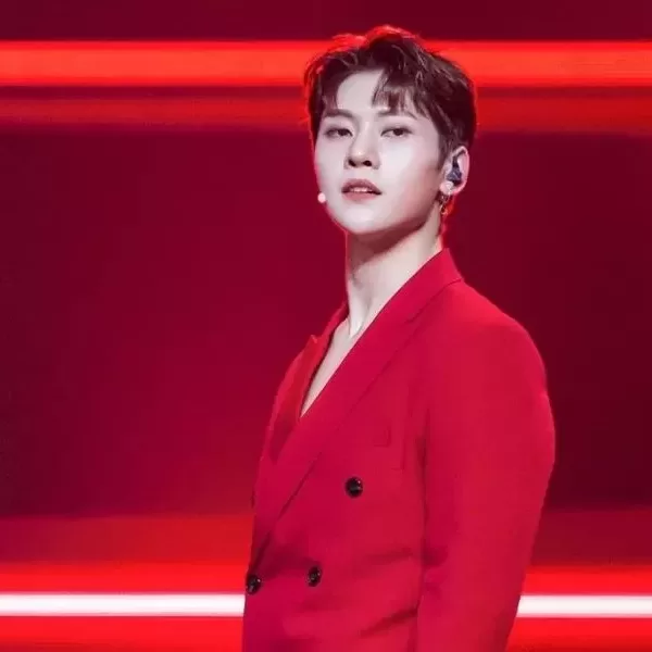 Seok Matthew (ZB1) Profile, Age, Birthday, Height, & Facts
