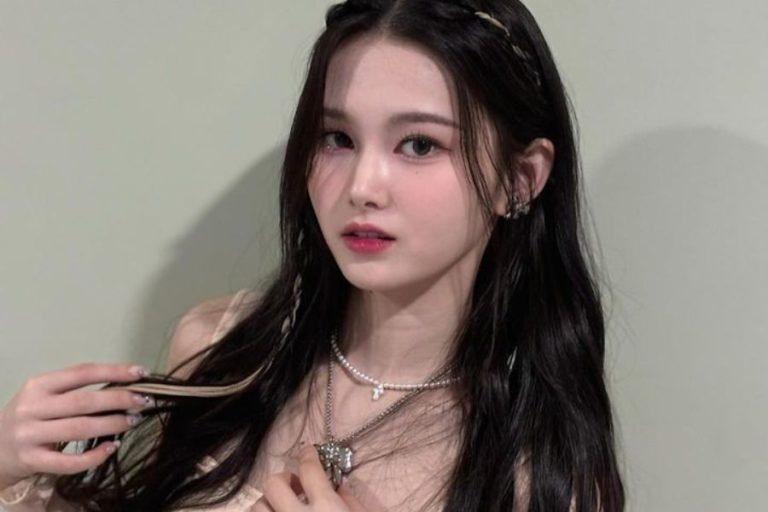 Mayu (tripleS) Profile (Updated Facts!) - Kpop Singers