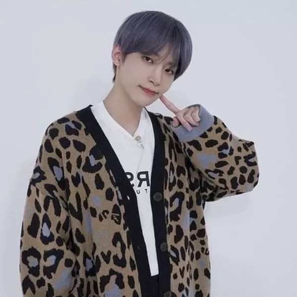 Jungmo (CRAVITY) Profile (Updated Facts!) - Kpop Singers