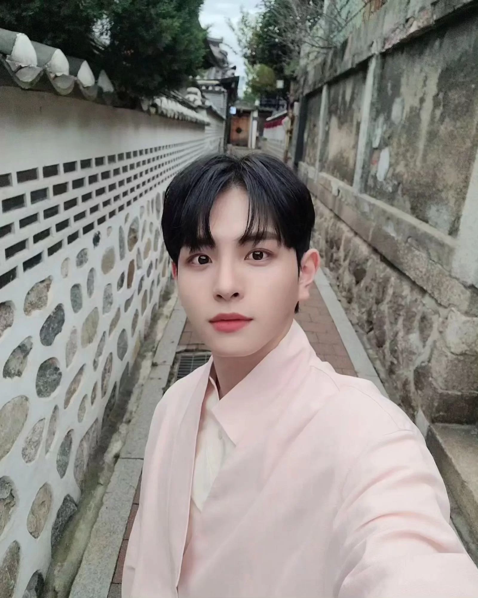 Lee Min Wook (Build Up)