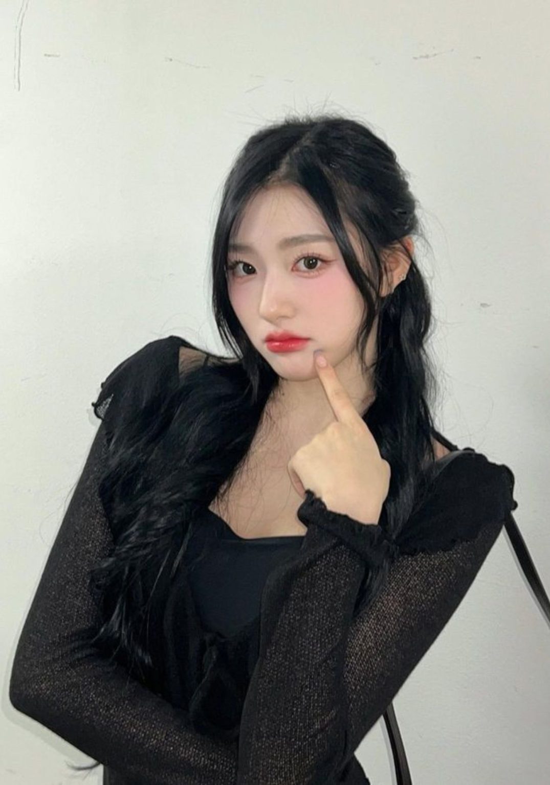 Xinyu (tripleS) Profile (Updated Facts!) - Kpop Singers