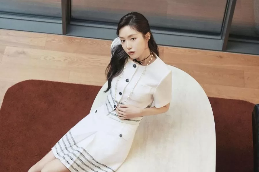 Naeun (Ex. Apink)