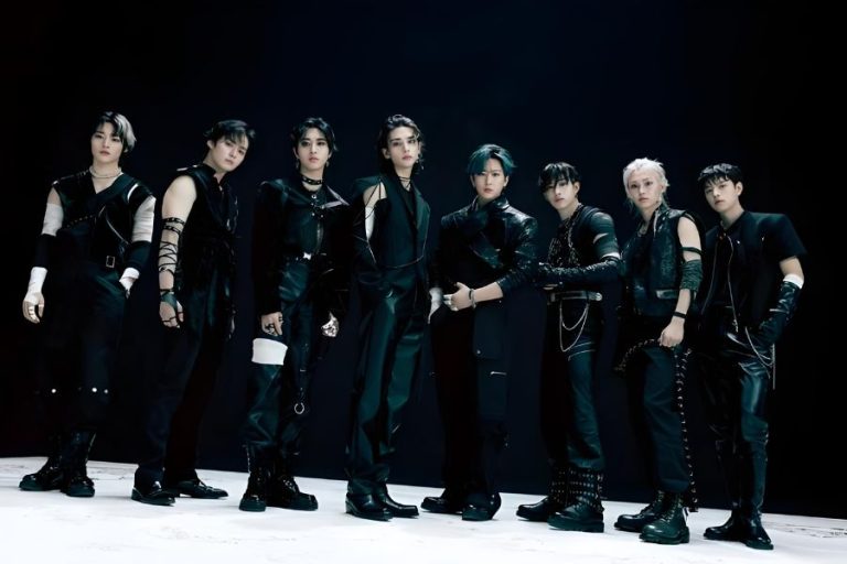 Stray Kids Members Profile (Updated Facts!) Kpop Singers