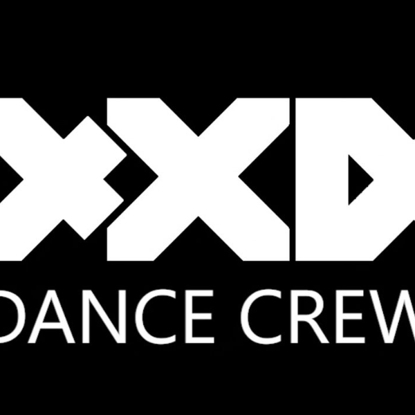 4X4CREW Logo