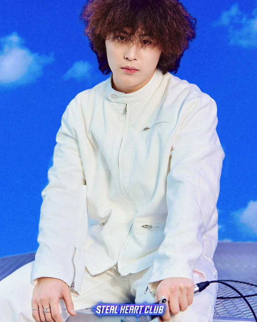 Sagisomeol (STEAL HEART CLUB)