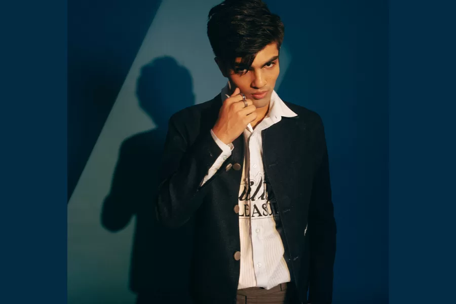 Mashaal Shaikh (OUTSTAION)